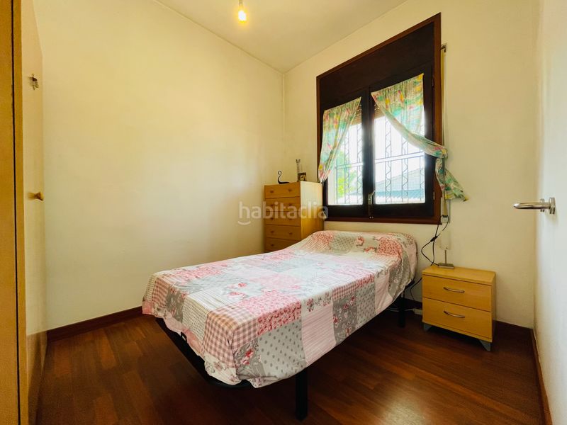 Foto d3b00cc3-95d5-4055-95f5-30447a78be07. Chalet con camino parcheggio in Corbera de Llobregat