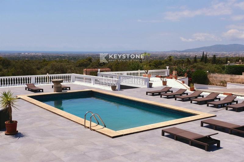 Foto 33e70b4d-54ed-4920-9675-ca7103cbbfda. Chalet impresionante villa con vistas a la bahia de palma en Marratxí