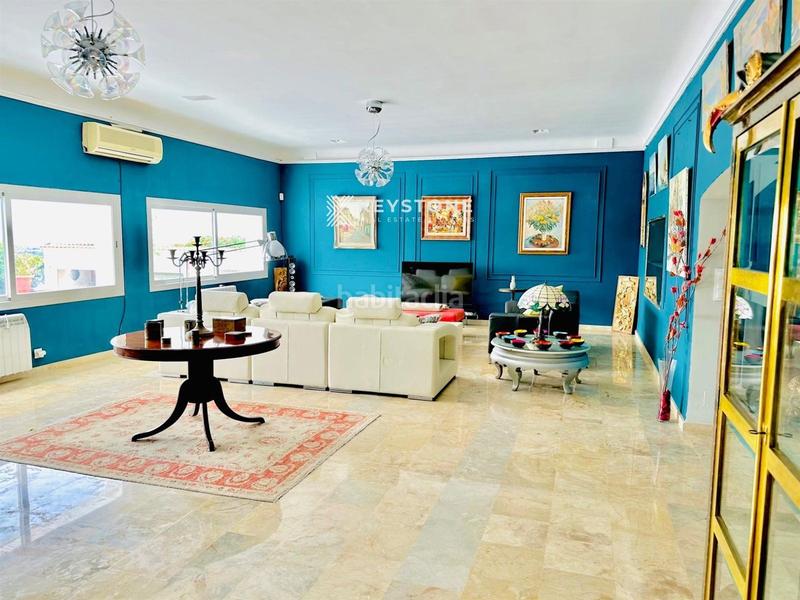 Foto e4354196-22fc-4c96-bab4-3568bacba7e3. Chalet impresionante villa con vistas a la bahia de palma en Marratxí