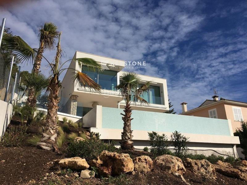 Foto 6a44259f-4faf-4a49-bb3d-06eed547f179. Chalet  de lujo en venta en costa den blanes en Calvià
