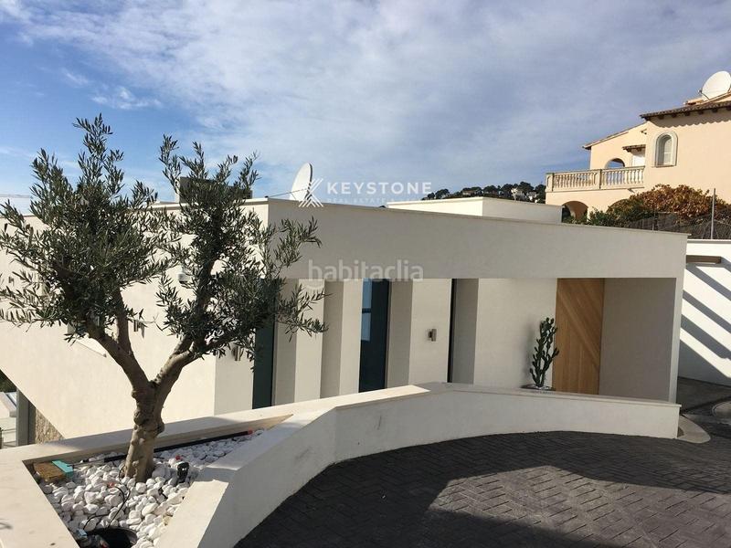 Foto ddf8db57-62d3-43cd-88de-f04e7c9fa4aa. Chalet  de lujo en venta en costa den blanes en Calvià