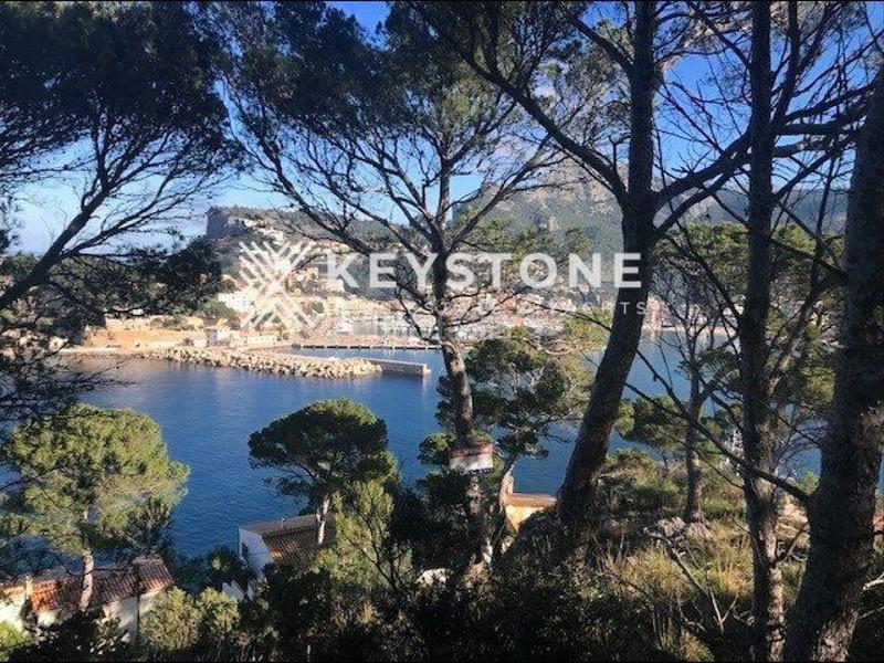 Foto f1fd6985-3d12-49e8-9261-8608d7d60b2a. Finca rústica solar exclusivo en primera línea de mar en Sóller