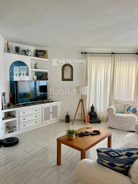 Foto ac4d4a0c-486a-4412-b412-9d29f6354578. Alquiler piso se alquila piso en cala vinya primera línea en Calvià