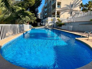Lloguer Pis a La Bonanova. Piso con terraza y piscina en alquiler en la bonanova