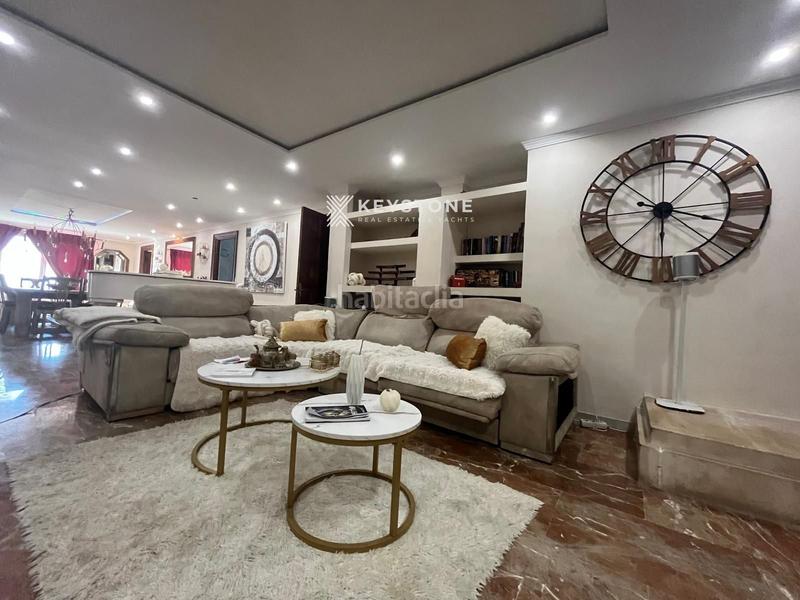 Foto 973dfdde-50f7-46cb-9d4a-32dc2c3113ee. Alquiler piso en alquiler piso en primera línea de mar en el arenal en Palma de Mallorca