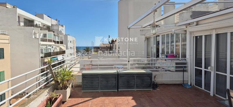 Foto d7e74a7f-519d-4017-9357-1b6c1b0bfe27. Alquiler ático  luminoso con gran terraza a pasos del mar en mallorca en Palma de Mallorca