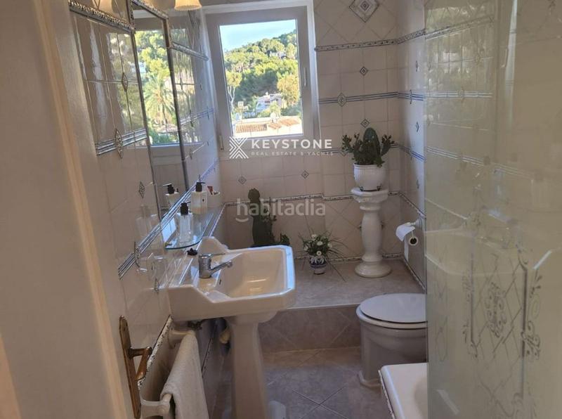 Foto 016abf20-f8f7-41b3-ba34-e8f485dbf638. Alquiler piso increible!!! apartamento con vistas al mar y terraza junto a la playa en Calvià