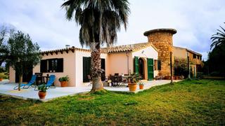 Rent Chalet  N/a. Casa unifamiliar en entorno natural  ideal para familias y perso