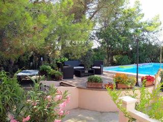 Location Maison à Llucmajor Interior. Casa unifamiliar con piscina cerca de la playa y el aeropuerto e