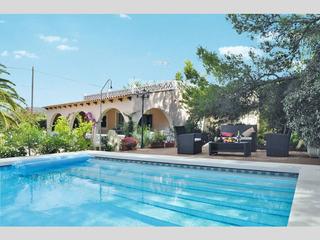 Location Maison à Llucmajor Interior. Casa unifamiliar con piscina cerca de la playa y el aeropuerto e