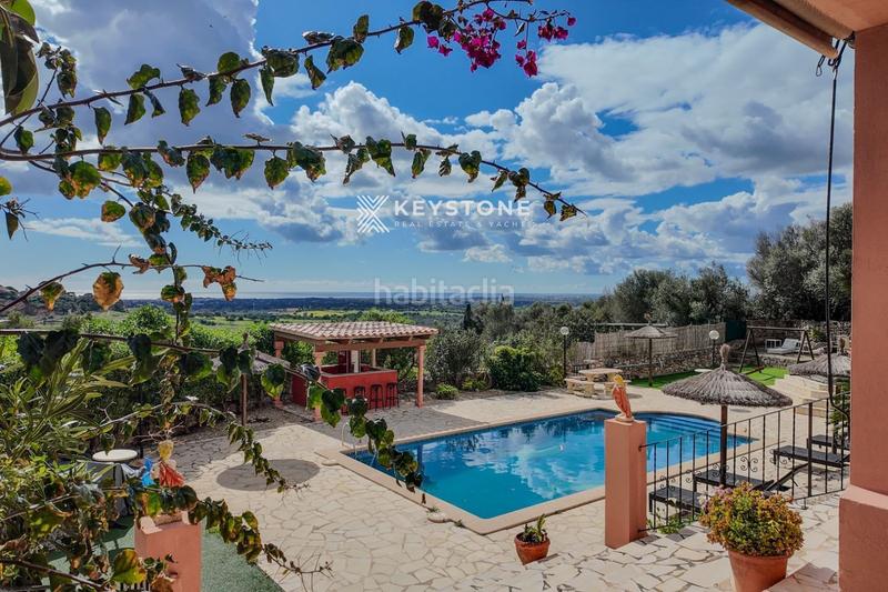 Foto 4e8ddf0d-4b0f-4d9d-9844-c79e7d078193. Location chalet avec parking piscine dans Jaume III Palma de Mallorca