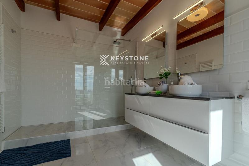 Foto 1089a428-aa8b-491f-a9cf-91dbb506e0c6. Rent chalet with parking pool in Jaume III Palma de Mallorca