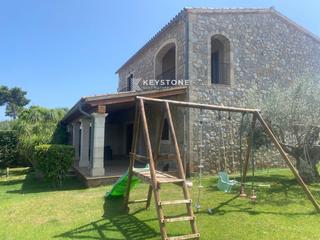 Lloguer Xalet  N/a. Casa de piedra con piscina y vistas al mar y montaña en son serv