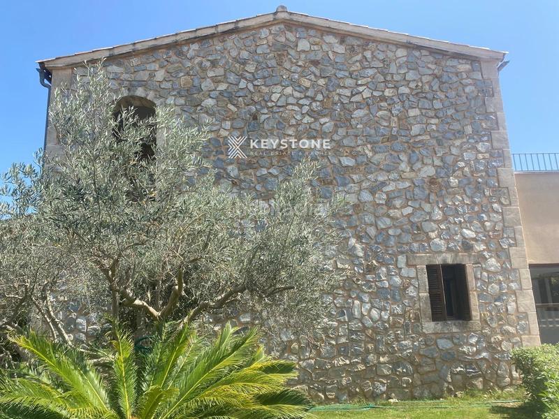 Foto 2e855189-8b20-45f5-958e-223768a6480b. Alquiler chalet casa de piedra con piscina y vistas al mar y montaña en Son Servera