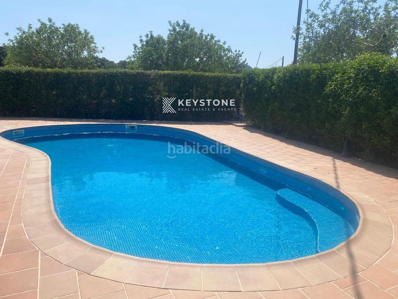 Foto 9c1b4712-f5da-4e8c-b792-19759733e9ca. Alquiler chalet casa de piedra con piscina y vistas al mar y montaña en Son Servera