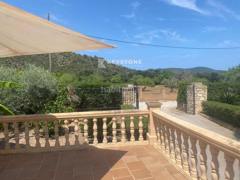 Foto da3cbf3e-5470-472d-91a3-5b2a1c9bf501. Alquiler chalet casa de piedra con piscina y vistas al mar y montaña en Son Servera