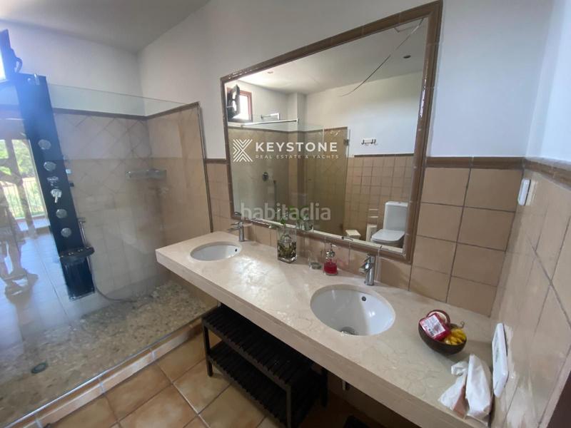 Foto f2ee75d1-d67f-48f5-9fd4-d3b7d2d6c379. Alquiler chalet casa de piedra con piscina y vistas al mar y montaña en Son Servera