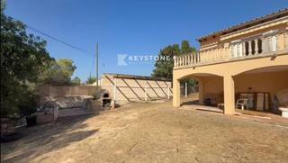 Location Attique  Calle mediterrani,. Se ofrece vivienda en excelente ubicación
