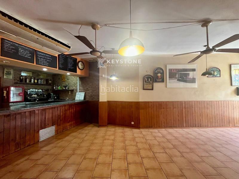 Foto e3906fc8-565e-46ce-8b8d-2719e1d2eb40. Alquiler local comercial  con licencia de cafeteríabar frente al ayuntamiento en Calvià