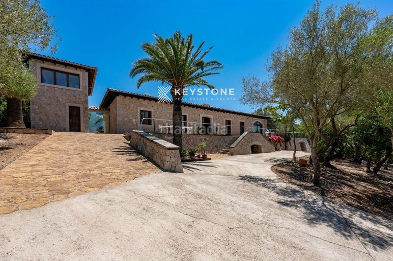 Foto dae6a7db-1286-447b-ab7d-ad13b43002f2. Casa con parcheggio piscina in Manacor centre Manacor