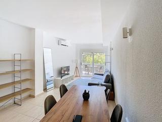 Rent Apartment  Joan miró. Keystone alquila  piso en el terreno  1400