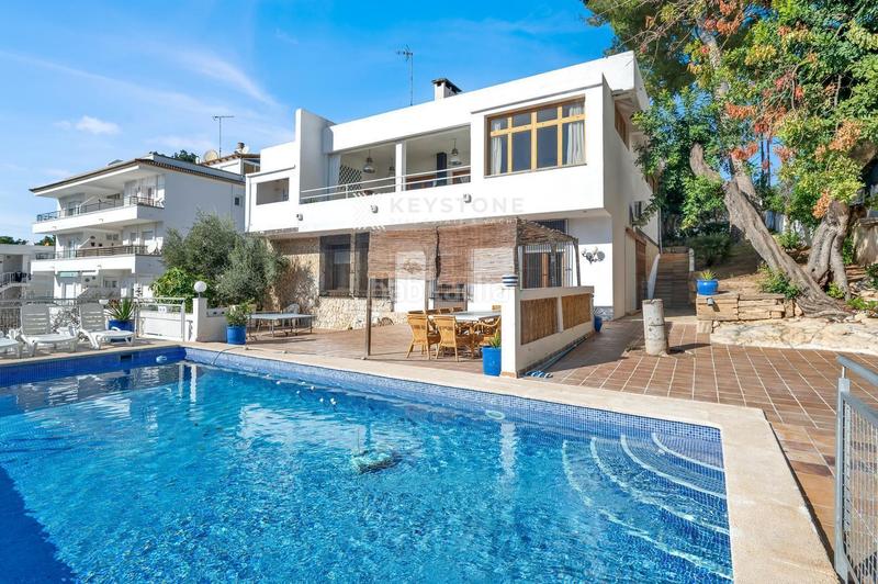 Foto 4954507f-538f-42d2-b6b3-7c1578a09046. Casa con parcheggio piscina in Santa Ponça Calvià