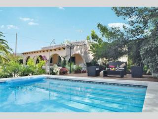 Maison à Llucmajor Interior. Casa unifamiliar con piscina cerca de la playa y el aeropuerto e