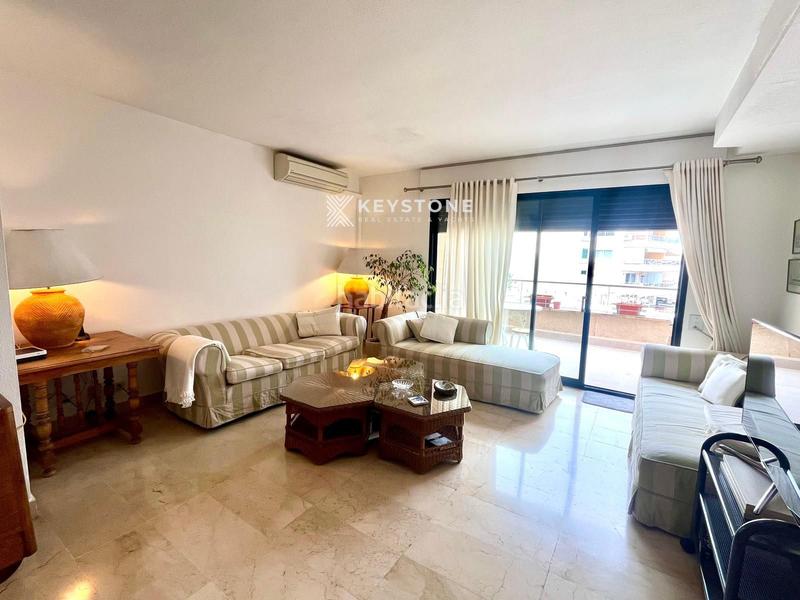 Foto fd085221-683c-46f6-b80e-783be074031b. Location appartement avec parking piscine dans Porto Pi Palma de Mallorca