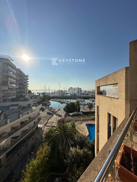 Foto 8a7e2373-caad-4141-a82e-c39f01cb3f0f. Rent flat with parking pool in Porto Pi Palma de Mallorca