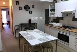 Alquiler Piso  Calle de joan alcover, 51. Amplio piso en foners, palma  ideal para personal sanitario o aé