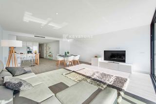 Location Attique  Calle gabriel roca, 17. Ático de lujo con vistas al mar en puerto de alcudia