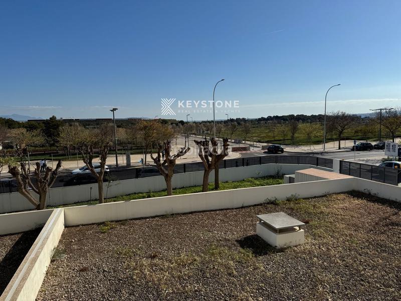 Foto 684b80db-b286-4c34-89ca-c00a9dcea027. Alquiler piso bonito piso reformado con terraza y vistas parciales al mar en Can Pastilla en Palma de Mallorca