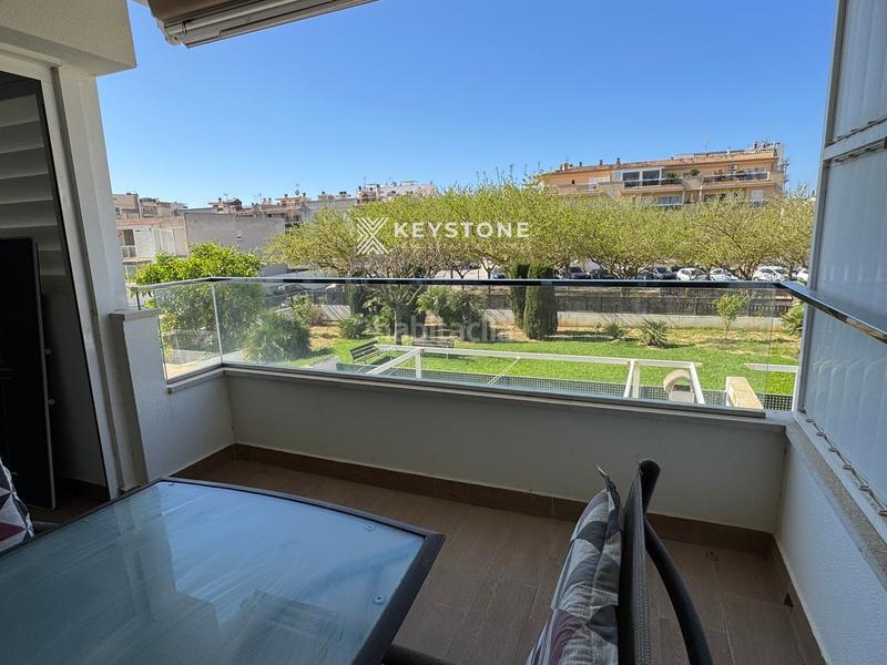 Foto 88dd7870-535b-4ccc-a75c-3a58092e1c7c. Alquiler piso bonito piso reformado con terraza y vistas parciales al mar en Can Pastilla en Palma de Mallorca