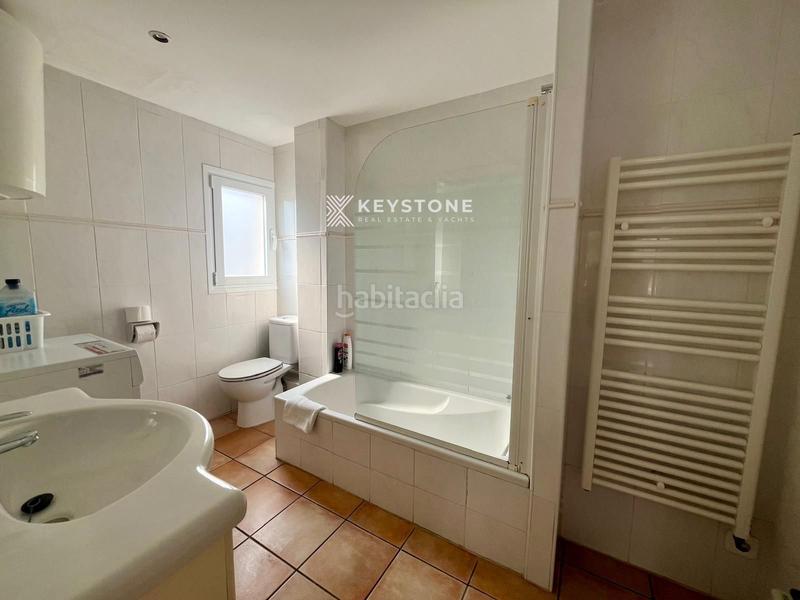 Foto d15ae862-f824-4164-81e0-dc7bd9317911. Alquiler piso apartamento estiloso de 2 dormitorios con vistas al mar en Calvià