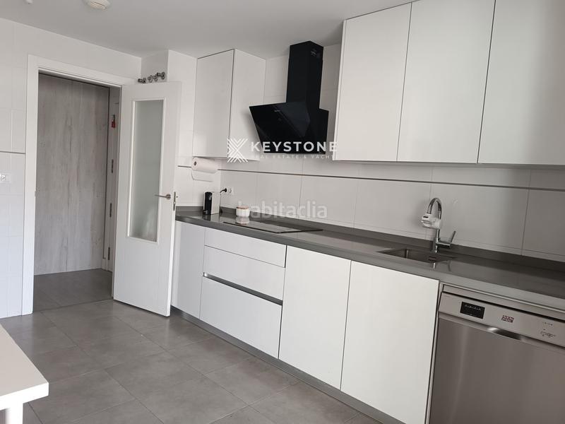 Foto 3af123c0-62b4-41f6-b1f6-05c7320c675a. Affitto appartamento con parcheggio piscina in PAU 5 Alicante