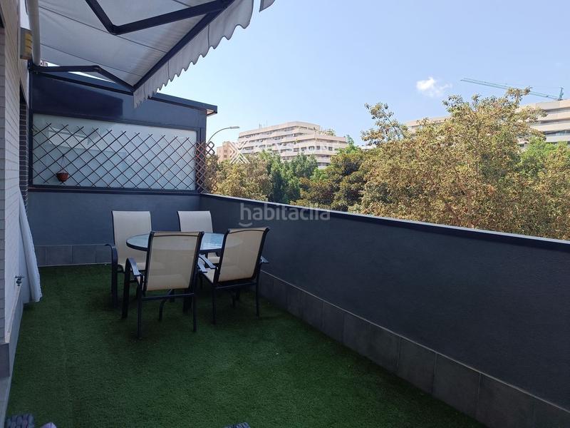 Foto 3395b410-40f8-4b8c-a88c-470b48d68c3f. Location appartement avec parking piscine dans PAU 5 Alicante