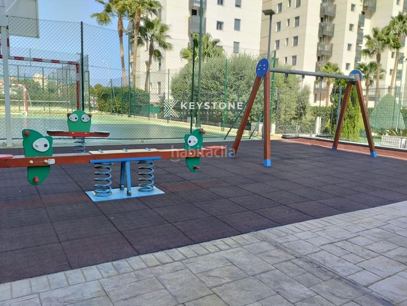Foto 60e5e23b-97a2-4e72-be08-c16ab4bd79e3. Location appartement avec parking piscine dans PAU 5 Alicante