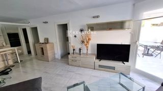 Lloguer Pis  Calle de les sirenes. Apartamento con vistas parciales al mar y acceso directo a la pl