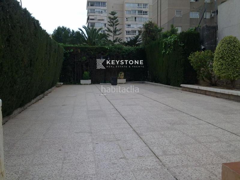 Foto beadc9d9-f904-4065-b068-51bc349b5770. Alquiler ático keystone alquila chalet adosado 1500 en Alicante