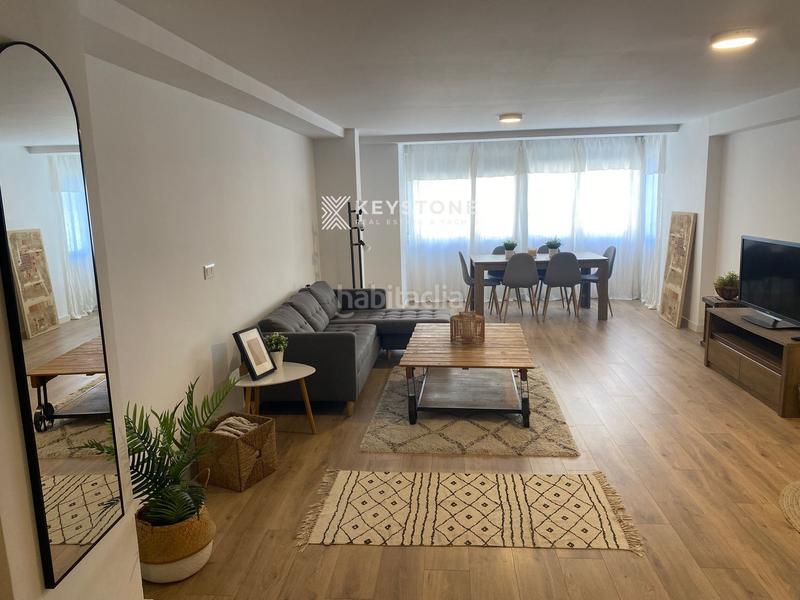 Foto 2cabcaab-f4bc-49df-a04e-1947b9198346. Alquiler piso keystone alquila exclusivo piso premium en av. maisonave amueblado, céntrico y elegante 1900 en Alicante