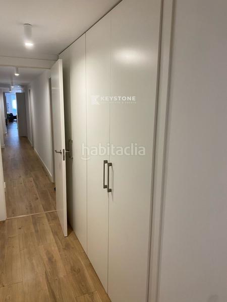 Foto 81b0fcbd-c39c-4c35-b71b-876da36290e4. Alquiler piso keystone alquila exclusivo piso premium en av. maisonave amueblado, céntrico y elegante 1900 en Alicante