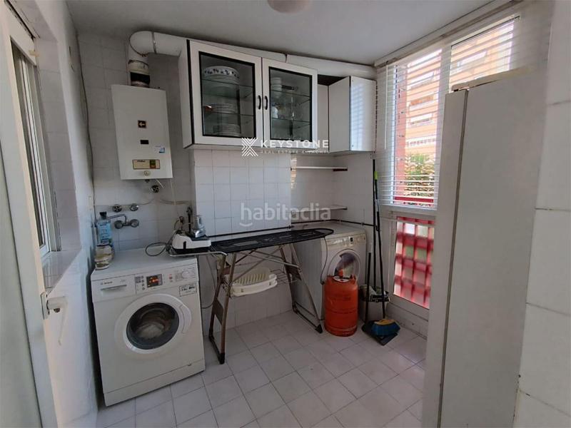 Foto 8a4a4b8d-b9df-4a58-a2c6-b0e841e553e7. Alquiler piso keystone alquila piso 4 dormitorios 1200 en Alicante