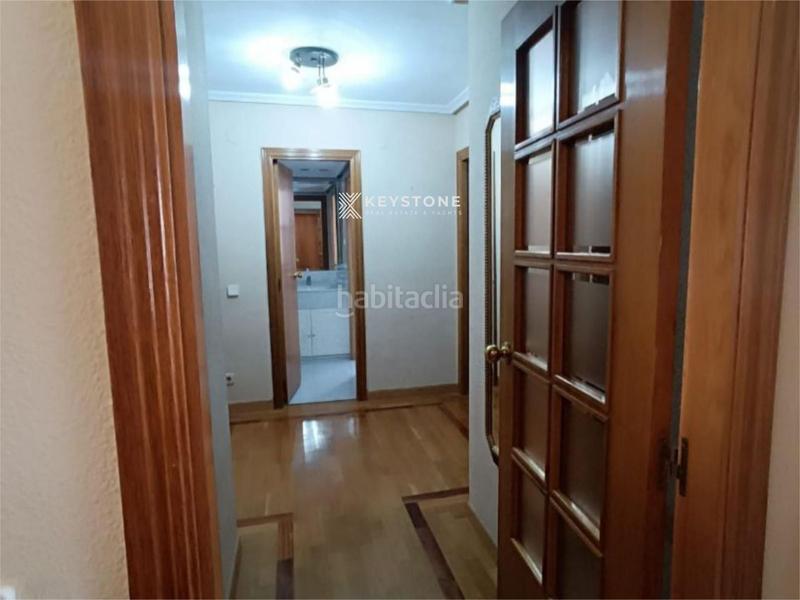 Foto 076fe567-c057-4ca3-8adb-eeeea3bab283. Rent flat with pool in Palmeral Alicante