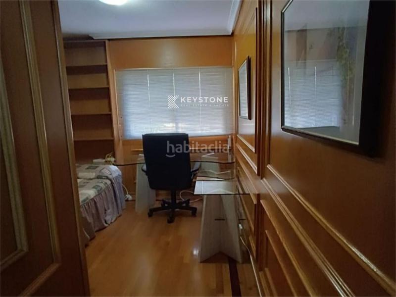 Foto 5cacecfa-819a-44cf-bfa3-51dc4e11e4c4. Rent flat with pool in Palmeral Alicante