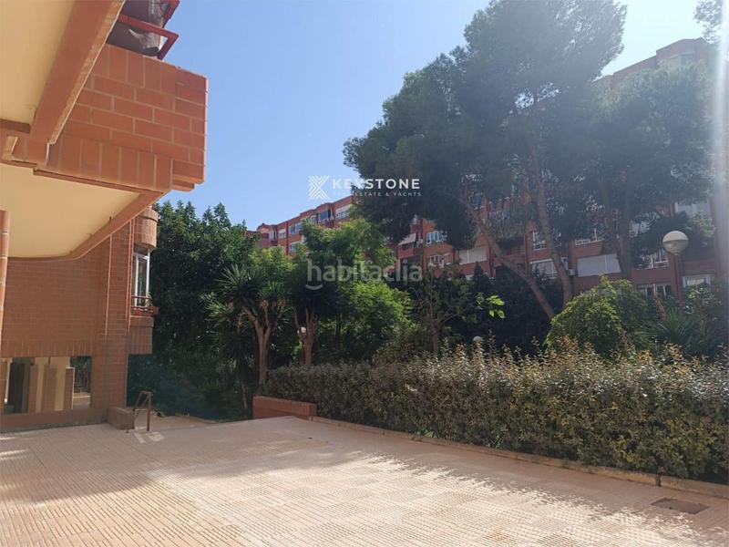 Foto ba6221d8-0b7f-482d-83fb-a5d074e3acd4. Rent flat with pool in Palmeral Alicante