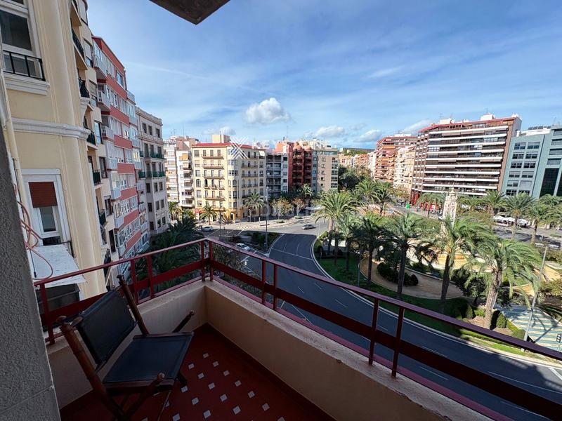 Foto 8e446737-2826-4abe-892f-db5b8536aeae. Flat with parking in Ensanche-Diputación Alicante