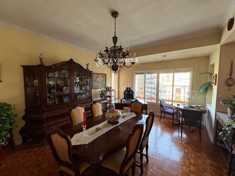 Foto da628547-ad1c-4587-a604-fbcf771ddad8. Flat with parking in Ensanche-Diputación Alicante