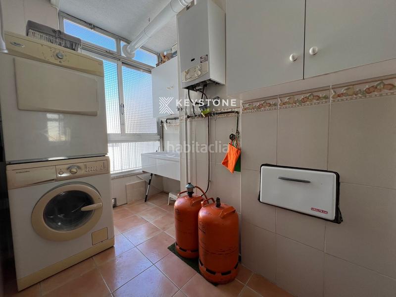 Foto 8c035835-a726-4d8f-acbc-00bbdb75f41e. Location appartement avec chauffage dans Mercado Alicante