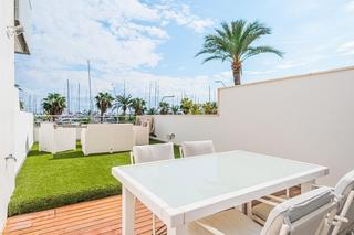 Miete Etagenwohnung  Avenida de gabriel roca, 27. Keystone alquila  piso en paseo marítimo  1650