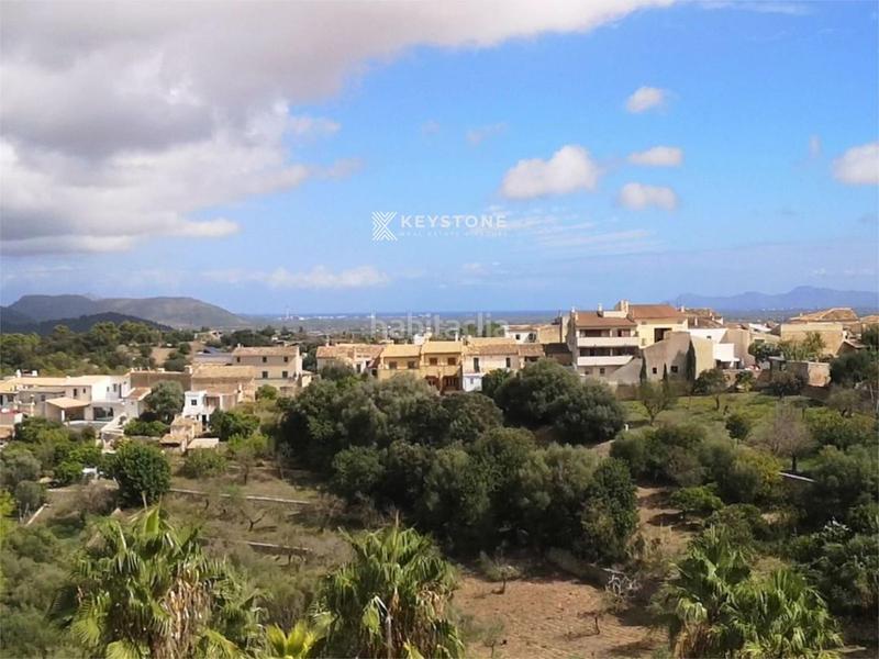 Foto 21afd8eb-378d-46e3-a7b1-baa655967f54. Casa a schiera con parcheggio piscina in Campanet